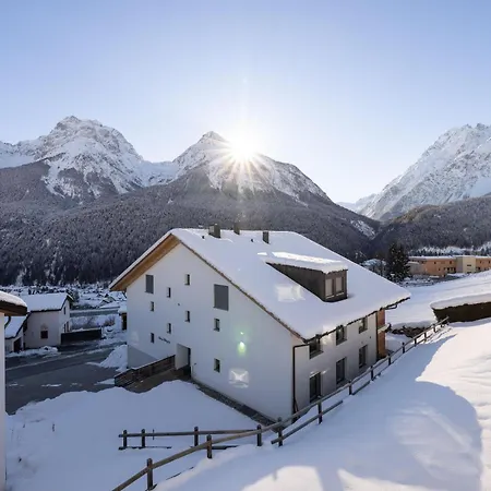 Chasa Val 2 Apartment